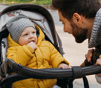 🌳Balade sereine avec bébé : nos 5 astuces pour une sortie sans tracas!